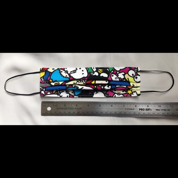 Retro Friends Adult Face Mask - Picture 4 of 6